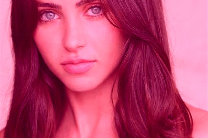 Scarlett, 33, a blonde brown-eyed european companion based in Samatigila. Offering Couples, OWO, Dinner Date. Available for incall and outcall, overnight boo...