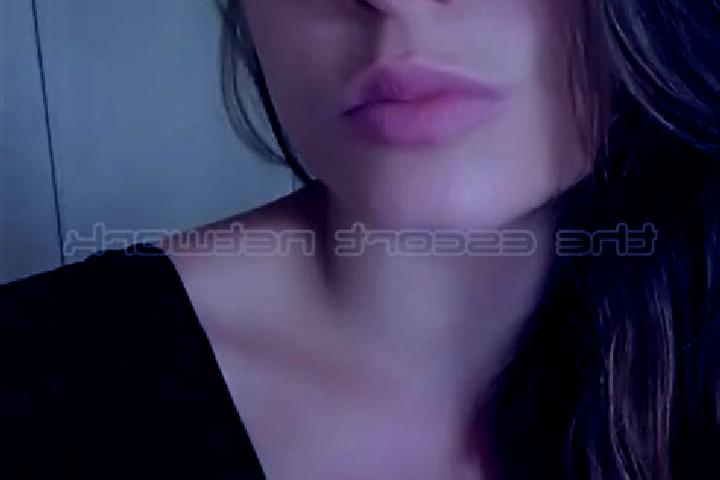 Scarlett, 33, a chestnut brown-eyed caribbean companion based in Brejo do Piaui. Offering Erotic Massage, Deep French Kissing, Couples, GFE. Available for in...