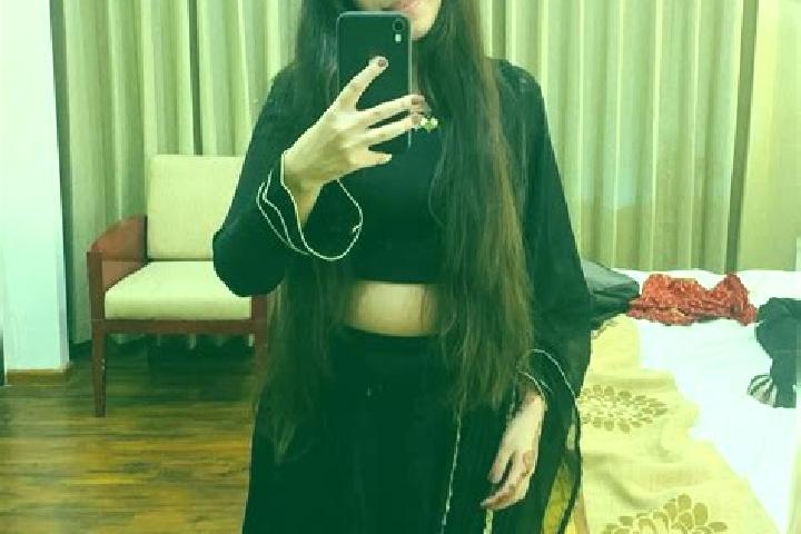 Scarlett, 33 — Escort in Morvi, India