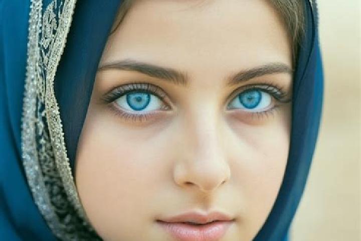 Scarlett, 34, a blonde amber-eyed middle eastern companion based in Jomboy Shahri. Offering Overnight, A-Level, Couples. Available for incall and outcall, da...