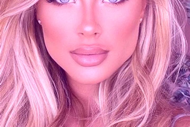 Scarlett, 34, a blonde blue-eyed latina companion based in Marsac. Offering Erotic Massage, Prostate Massage, Striptease. Available for incall and outcall, o...