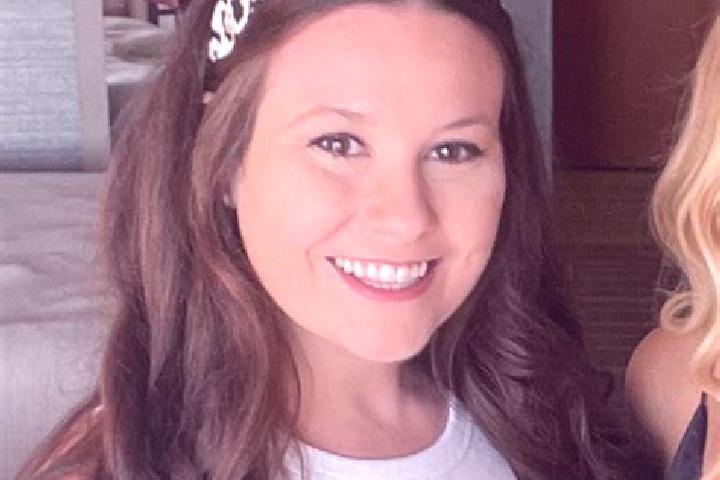 Scarlett, 34 — Escort in Lilburn, United States