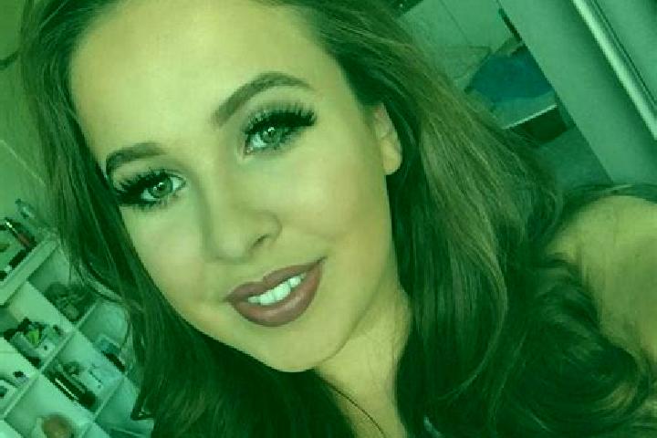 Scarlett, 37, a dark blonde dark-eyed european companion based in Mount Winans. Offering Deep French Kissing, Striptease. Available for incall and outcall, d...