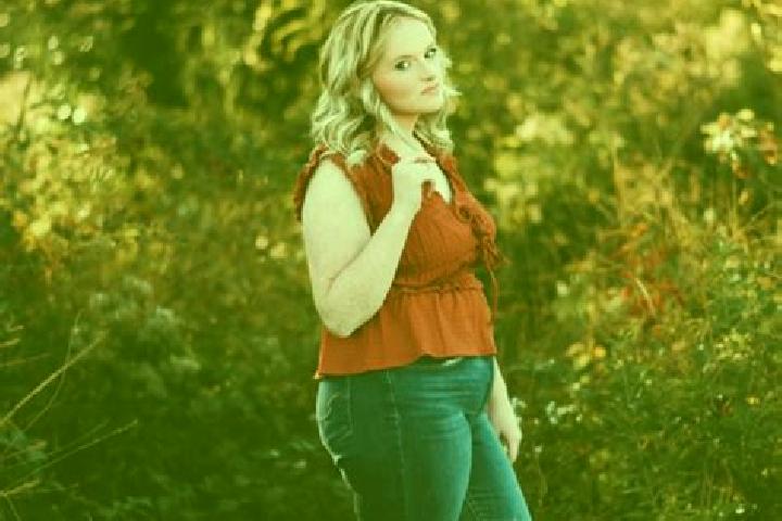 Scarlett, 37 — Escort in Evarts, United States