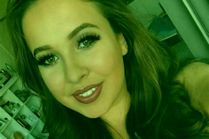 Scarlett, 38, a brunette brown-eyed slavic companion based in Geluwe. Offering Dinner Date, A-Level, BDSM, 69. Available for incall and outcall, overnight bo...
