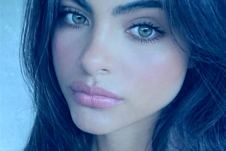 Scarlett, 38, a chestnut hazel-eyed indian companion based in Lesslie. Offering Deep French Kissing, Fetish, OWO. Available for incall and outcall, overnight...