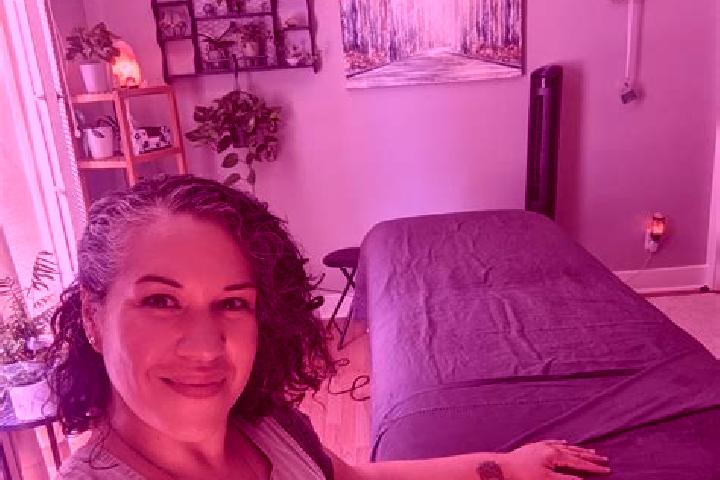 Scarlett, 39, a black green-eyed caucasian companion based in Castiglione Falletto. Offering Overnight, Fetish, CIM, 69, Erotic Massage. Available for incall...