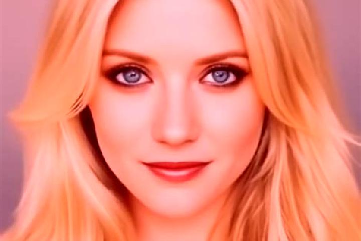 Scarlett, 39, a blonde amber-eyed ebony companion based in San Juan Cotzal. Offering Prostate Massage, Couples, CIM, Party Girl. Available for incall and out...