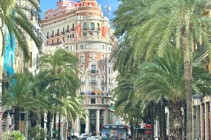 Scarlett, 39 — Escort in Albalatillo, Spain