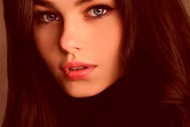 Sienna, 20, a black grey-eyed slavic companion based in Campineanca. Offering Erotic Massage, 69, A-Level. Available for incall and outcall, overnight bookin...