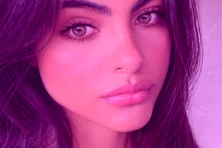 Sienna, 20, a brunette grey-eyed middle eastern companion based in Godenroth. Offering Striptease, Fetish, Roleplay. Available for incall and outcall, overni...