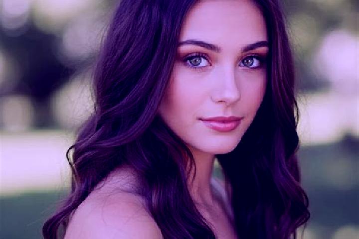 Sienna, 20, a brunette hazel-eyed mediterranean companion based in East Meon. Offering Dinner Date, OWO. Available for incall and outcall, day and evening da...