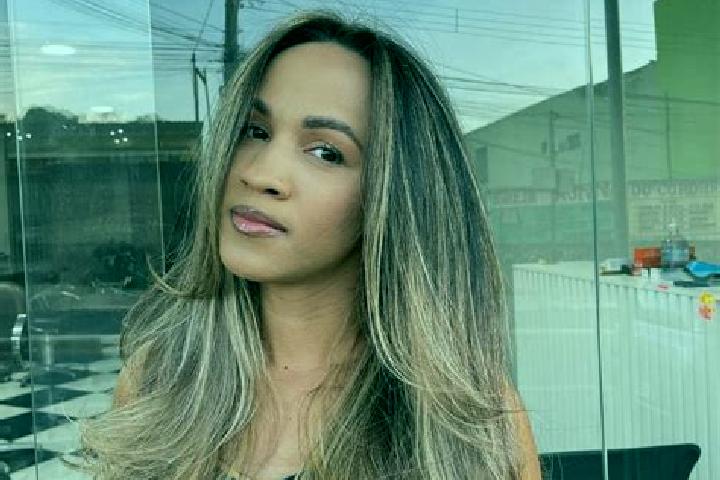 Sienna, 20 — Escort in Sarzedo, Brazil