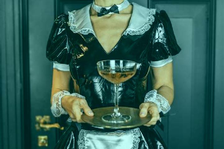 Sienna, 21, a brunette grey-eyed asian companion based in Sache. Offering Deep French Kissing, GFE, Striptease, Dinner Date, BDSM. Available for incall and o...