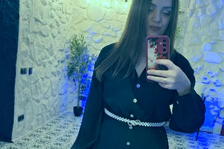 Sienna, 21 — Escort in Condrea, Romania