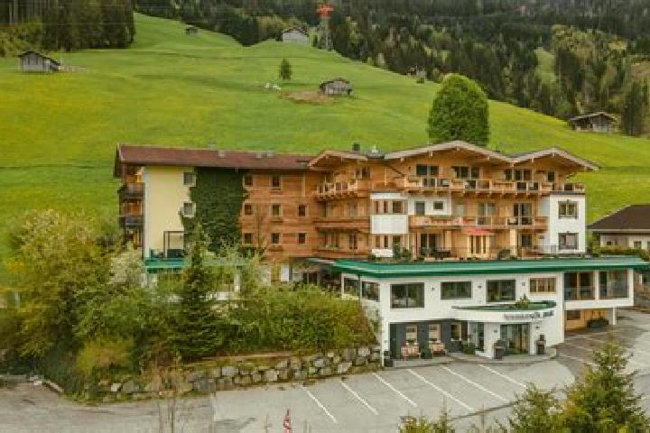 Sienna, 21 — Escort in Untertauern, Austria