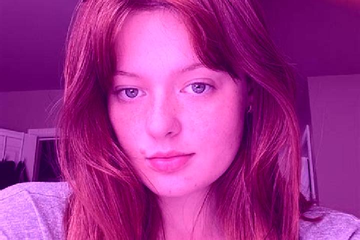 Sienna, 22, a auburn amber-eyed european companion based in Tiarno di Sotto. Offering A-Level, Fetish. Available for incall and outcall, day and evening dates.