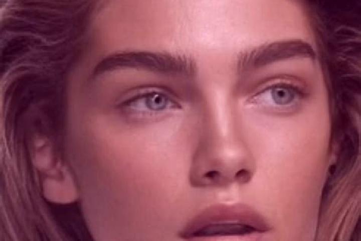 Sienna, 22, a dark blonde blue-eyed caribbean companion based in Paplavy. Offering Party Girl, Dinner Date, CIM, Tantra. Available for incall and outcall, da...