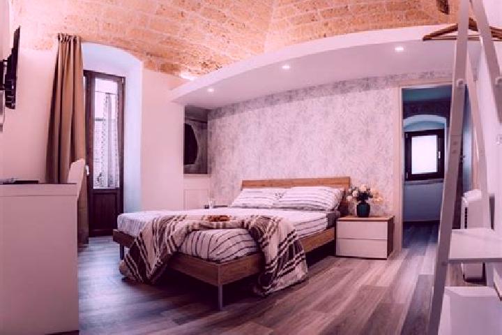 Sienna, 22 — Escort in Santeramo in Colle, Italy