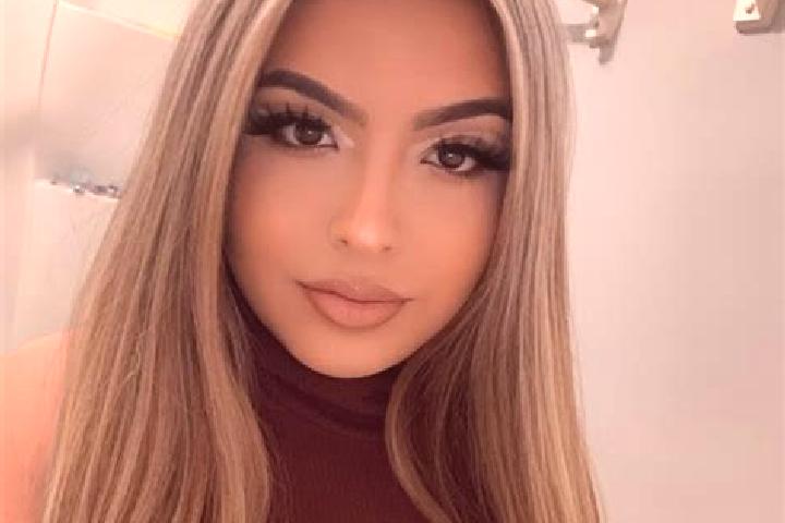 Sienna, 23, a blonde amber-eyed latina companion based in Smotrych. Offering Deep French Kissing, BDSM, Roleplay, GFE. Available for incall and outcall, over...