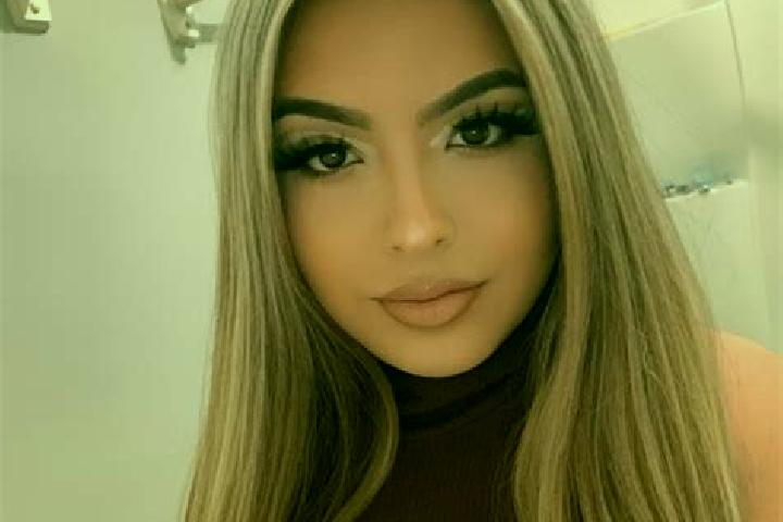 Sienna, 23, a blonde dark-eyed latina companion based in Aulendorf. Offering Fetish, OWO, Girlfriend Experience, GFE. Available for incall and outcall, day a...
