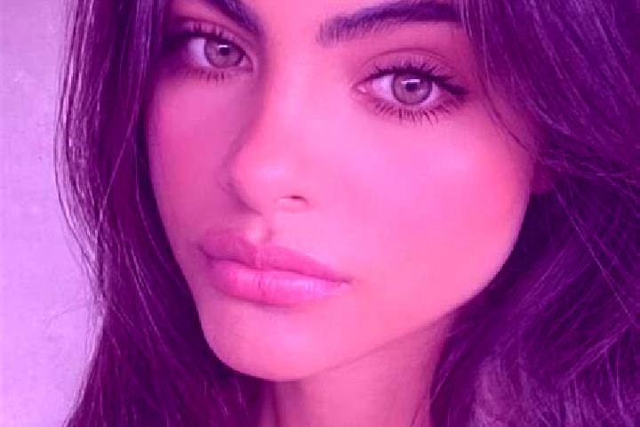 Sienna, 23, a brunette green-eyed mixed companion based in Lahaina. Offering Dinner Date, Striptease, 69, Fetish. Available for incall and outcall, overnight...