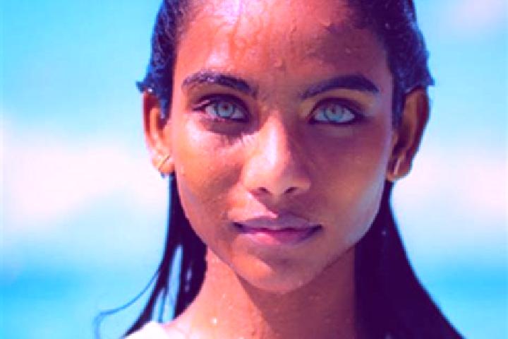 Sienna, 23, a chestnut blue-eyed indian companion based in Krapyak Kidul. Offering Fetish, Travel Companion, BDSM. Available for incall and outcall, day and ...
