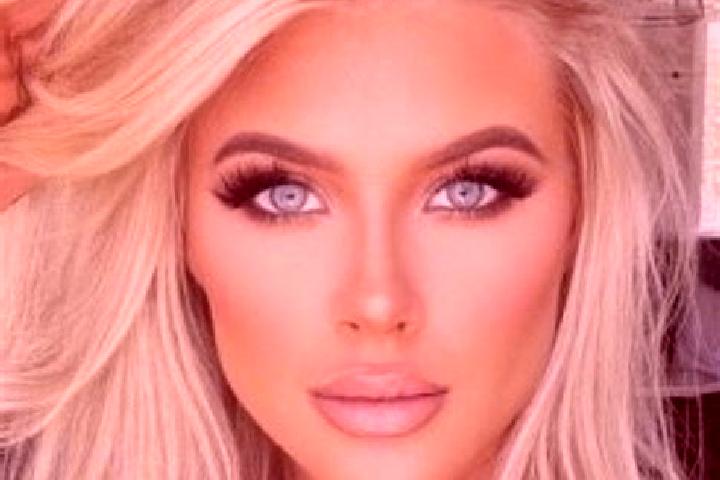 Sienna, 23, a platinum blonde brown-eyed caribbean companion based in Barsestii de Jos. Offering Overnight, Roleplay, Striptease, 69, Prostate Massage. Avail...