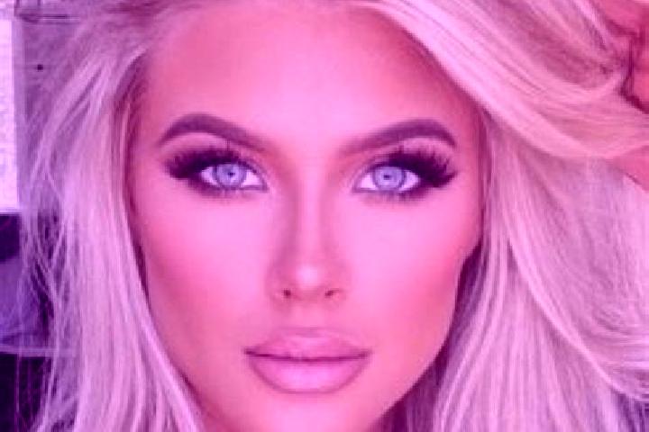 Sienna, 23, a platinum blonde brown-eyed middle eastern companion based in Utvina. Offering Prostate Massage, Fetish, Striptease, Party Girl. Available for i...