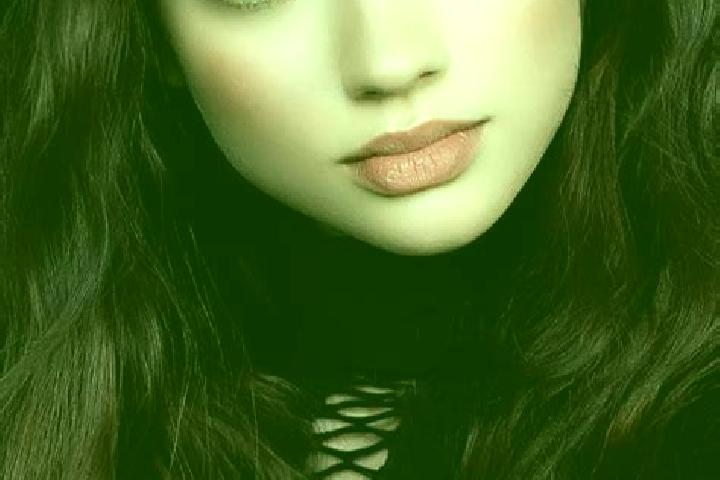 Sienna, 24, a auburn dark-eyed european companion based in Fermanville. Offering Deep French Kissing, Erotic Massage, Fetish. Available for incall and outcal...