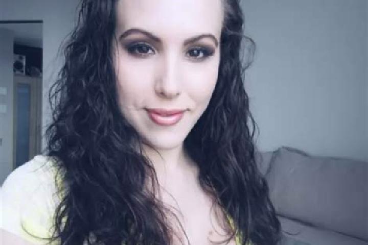 Sienna, 24, a black brown-eyed slavic companion based in Finkenstein am Faaker See. Offering A-Level, Prostate Massage, Domination. Available for incall and ...