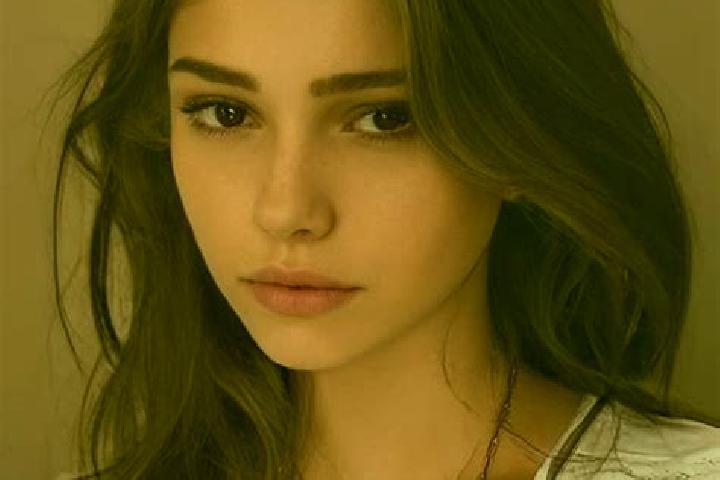 Sienna, 24, a black grey-eyed slavic companion based in Tasco. Offering Travel Companion, Massage, Fetish. Available for incall and outcall, day and evening ...