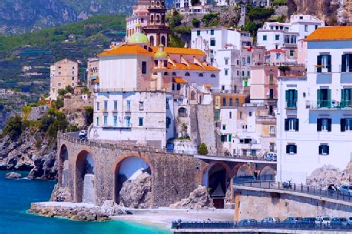 Sienna, 24 — Escort in Carenno, Italy