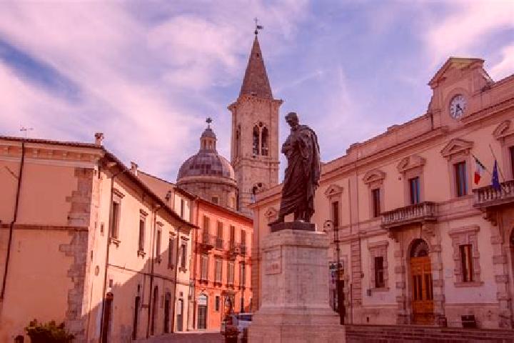 Sienna, 24 — Escort in San Salvo, Italy
