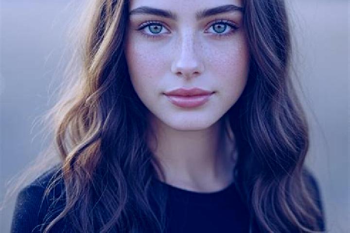 Sienna, 25, a chestnut blue-eyed mediterranean companion based in Quinto Vercellese. Offering Tantra, Roleplay, Party Girl. Available for incall and outcall,...