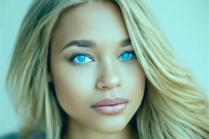 Sienna, 25, a dark blonde blue-eyed latina companion based in Khrestivka. Offering 69, Overnight, Striptease. Available for incall and outcall, overnight boo...