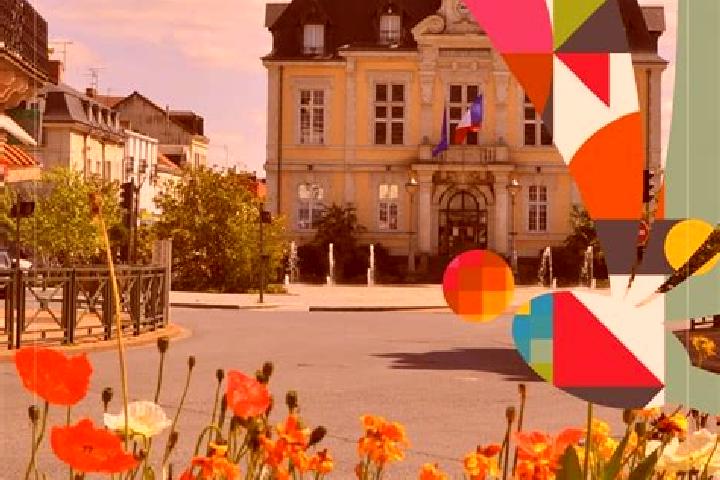 Sienna, 25 — Escort in Commentry, France