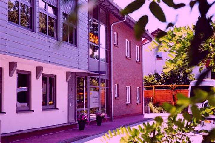 Sienna, 25 — Escort in Gross Koeris, Germany