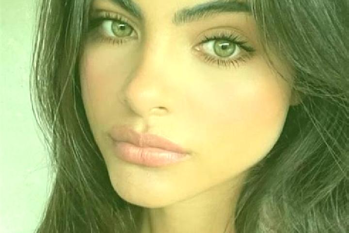Sienna, 27, a black dark-eyed indian companion based in Progreso. Offering Couples, Roleplay, 69, Girlfriend Experience. Available for incall and outcall, ov...