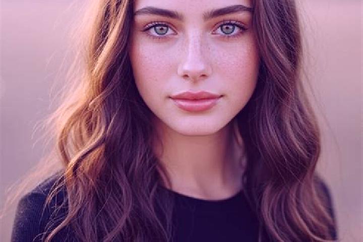 Sienna, 27, a chestnut blue-eyed mediterranean companion based in Kloten / Spitz. Offering Couples, Travel Companion, Girlfriend Experience, Overnight. Avail...