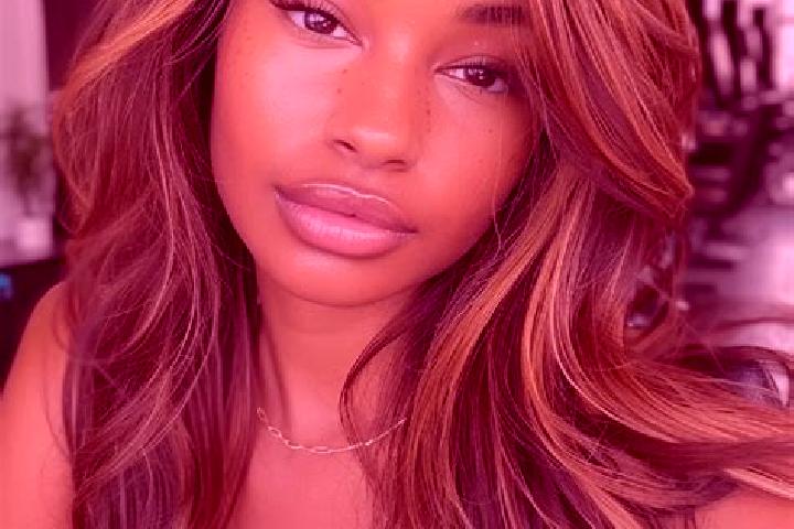 Sienna, 27, a dark blonde brown-eyed caribbean companion based in Creussen. Offering A-Level, Girlfriend Experience, Tantra, CIM, Prostate Massage. Available...