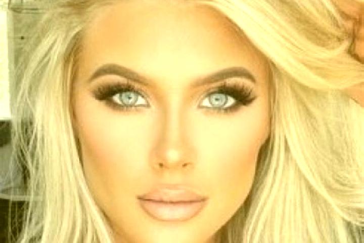 Sienna, 27, a platinum blonde blue-eyed mediterranean companion based in Twin City. Offering Domination, Overnight, Tantra, Striptease, BDSM. Available for i...