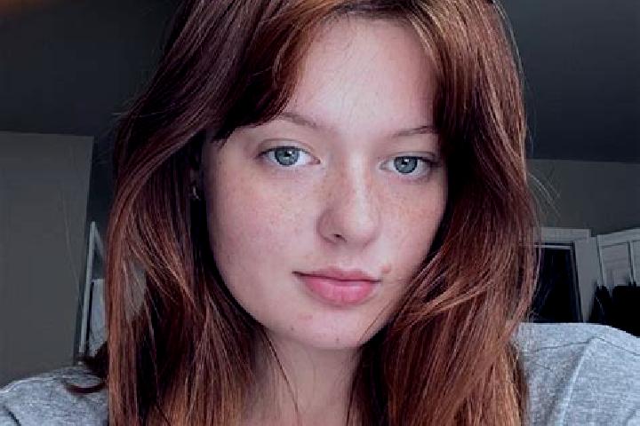 Sienna, 28, a red grey-eyed european companion based in Boguty-Pianki. Offering Deep French Kissing, Couples, Erotic Massage. Available for incall and outcal...