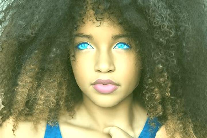 Sienna, 29, a black blue-eyed ebony companion based in Tbeti. Offering OWO, Erotic Massage, Fetish. Available for incall and outcall, day and evening dates.