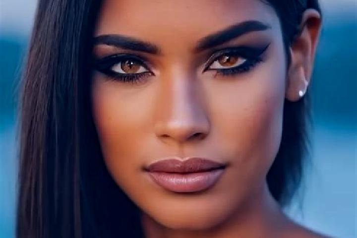 Sienna, 29, a blonde amber-eyed latina companion based in Baboue. Offering Roleplay, Duos, Party Girl, Prostate Massage, Domination. Available for incall and...
