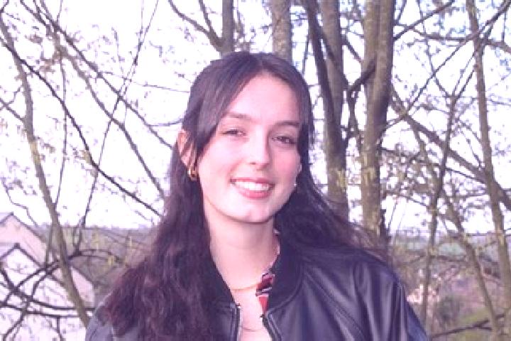 Sienna, 29 — Escort in Montreuil-le-Gast, France