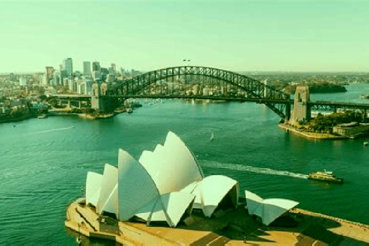 Sienna, 29 — Escort in Sydney, Canada