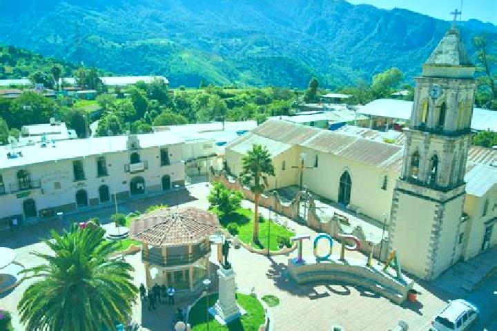 Sienna, 29 — Escort in Topia, Mexico