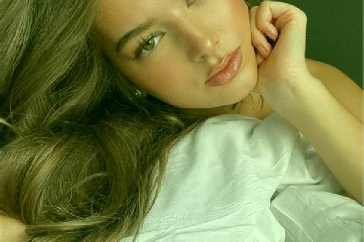 Sienna, 30, a chestnut hazel-eyed caucasian companion based in Tinaja de Vargas. Offering Party Girl, Overnight, Deep French Kissing, Duos, Domination. Avail...