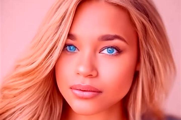 Sienna, 30, a dark blonde blue-eyed latina companion based in South Maroota. Offering Duos, CIM, Deep French Kissing. Available for incall and outcall, overn...